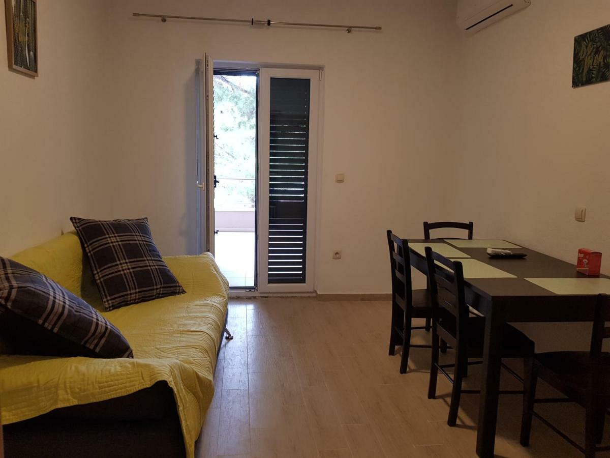 "Laurier" Rooms & Apartments เซลินา ภายนอก รูปภาพ