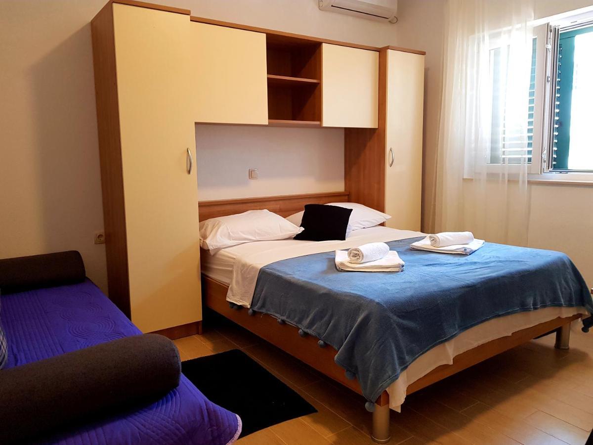 "Laurier" Rooms & Apartments เซลินา ภายนอก รูปภาพ